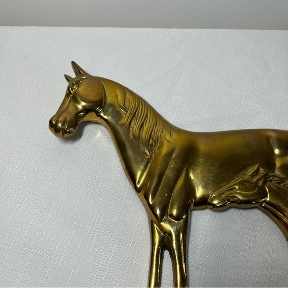 Vintage BRASS Horse and Foal Wall hanging. UNIQUE! - Picture 2 of 6